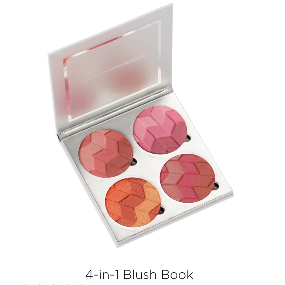 COPY - Pür 4 in 1 blush book